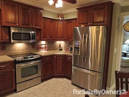 3rd image of 38619 Birch Meadow Dr