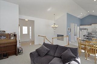 5th image of 2542 Golfbury Dr SW