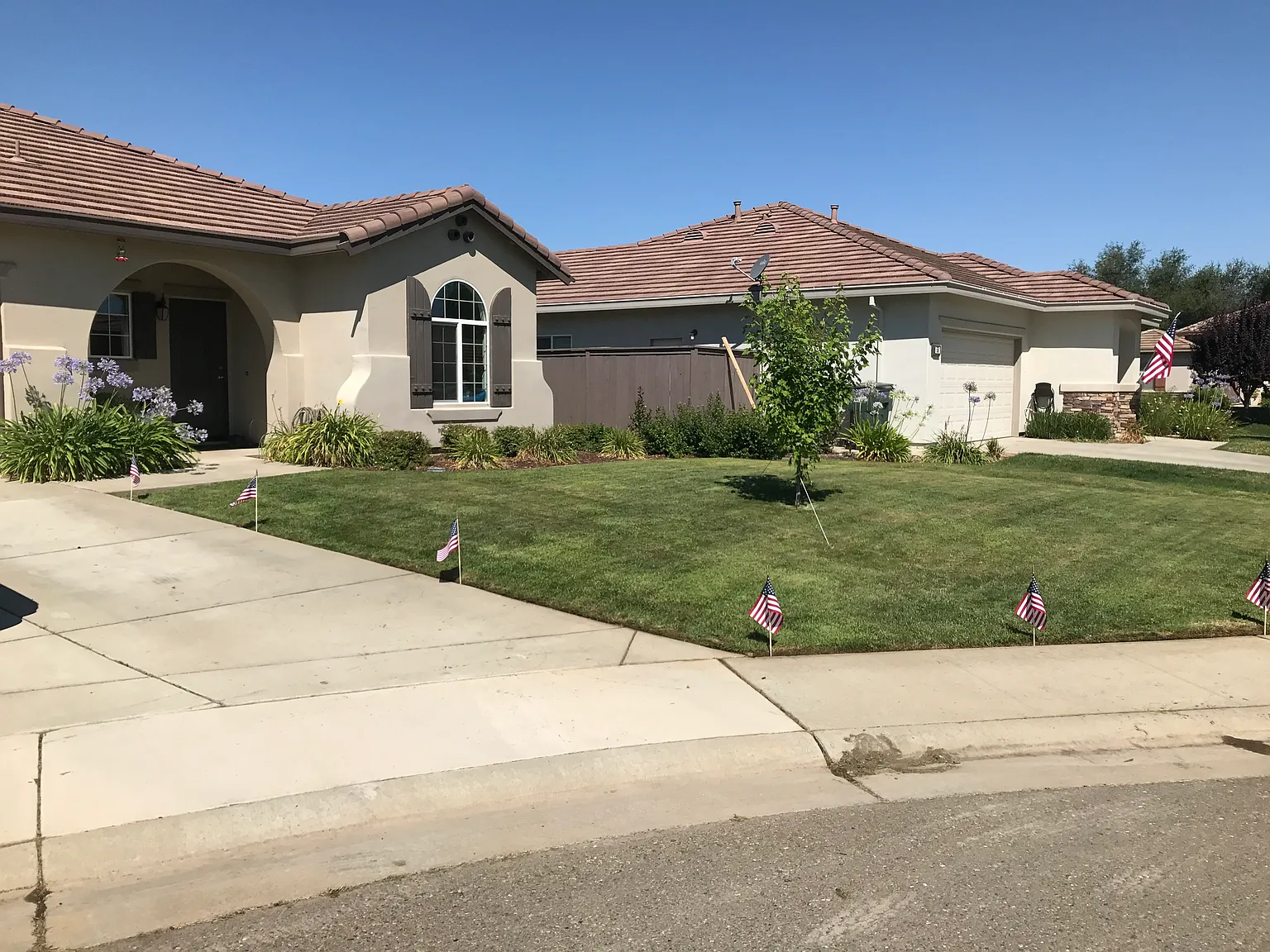 56 Strata Ct photo 1