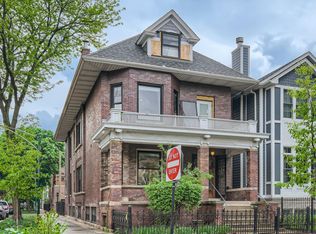 1501 W Wellington Ave #1F, Chicago, IL 60657