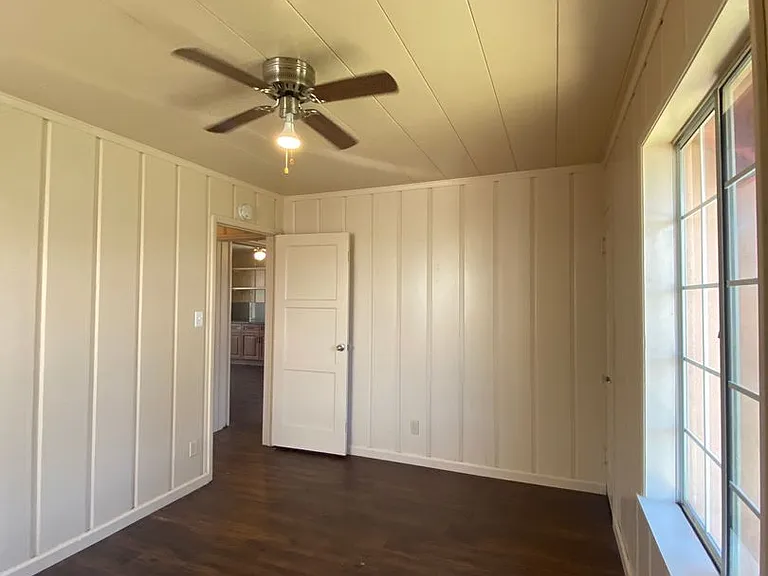 120 W Mountain View St — Photo 15