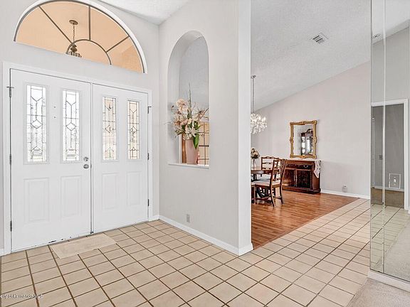 3rd image of 3225 Hearthstone Ct