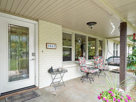 4th image of 5947 S Hilltop Dr