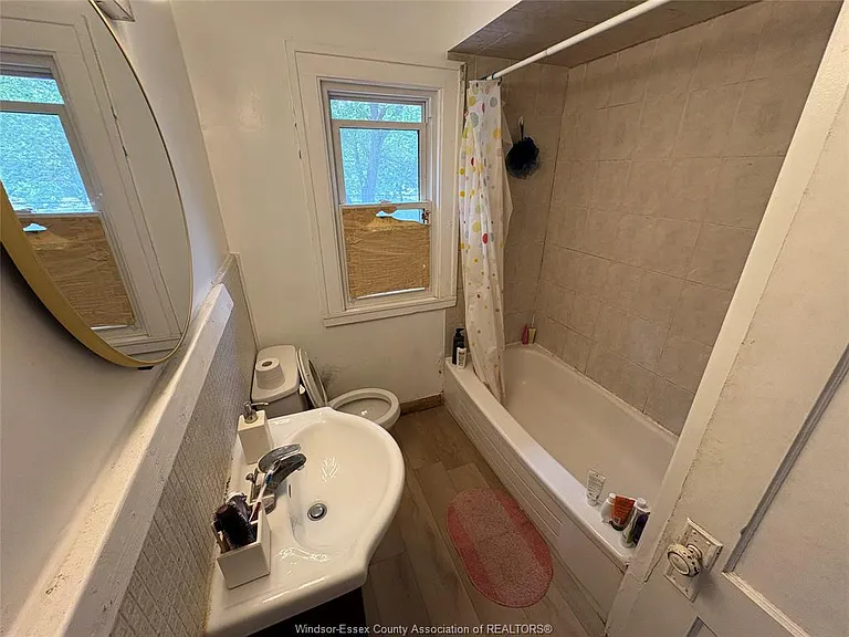 3046 Alexander Ave #UPPER — Photo 3
