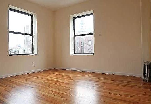 4th image of 497 W 182nd St APT 4A