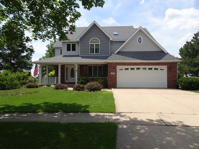 916 Armstrong Ln, New Lenox, IL, 60451