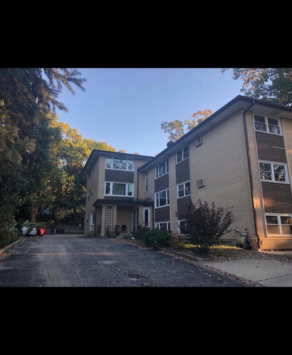 8285 Archer Ave APT 4, Willow Springs, IL 60480 | Zillow