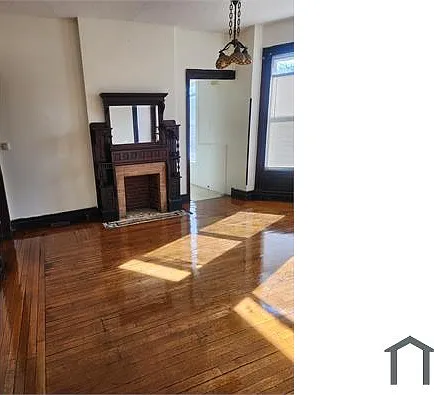 3 bed, $2,300 — Photo 2
