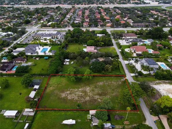 11490 SW 93rd St, Miami, FL 33176
