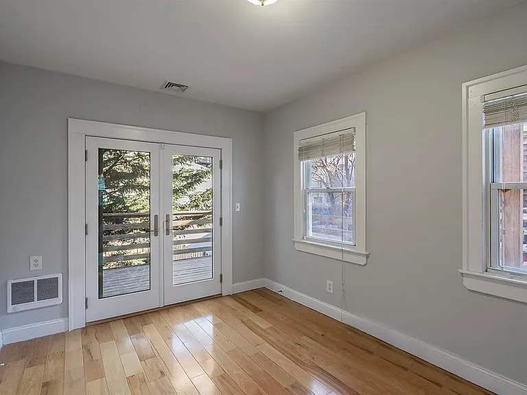 114A Cottage St #2 — Photo 11