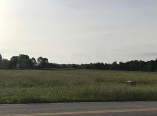 Lowr River Rd, Louisville, KY 40272