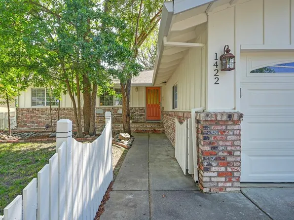 1422 Monarch Ln, Davis, CA 95618