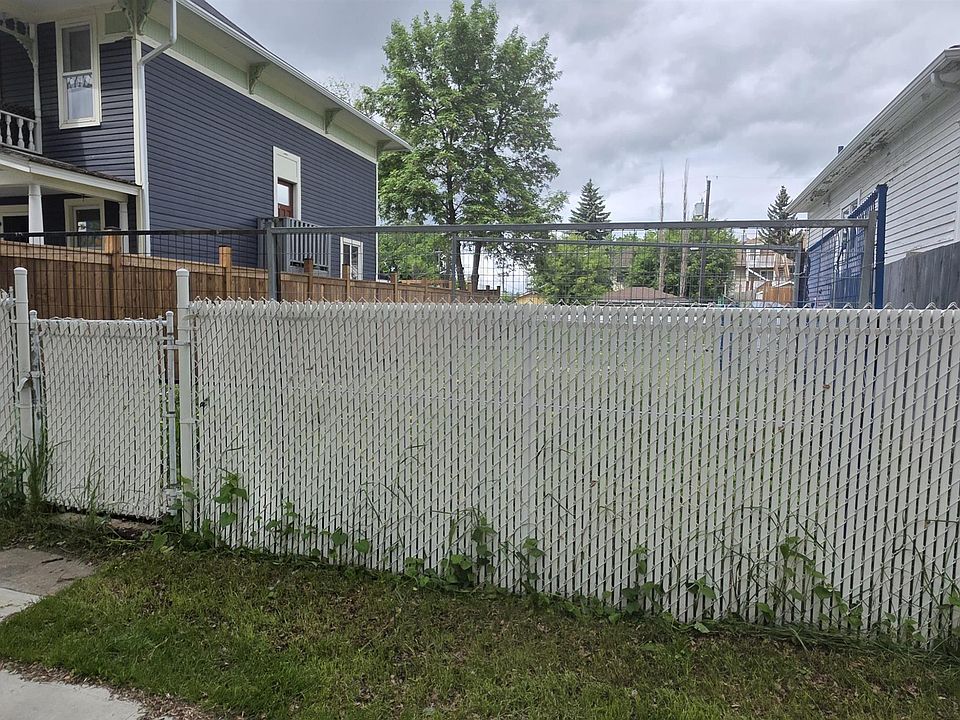 1st image of 9546 106a Ave NW