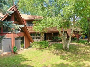 200 Lake Rd, Menasha, WI 54952