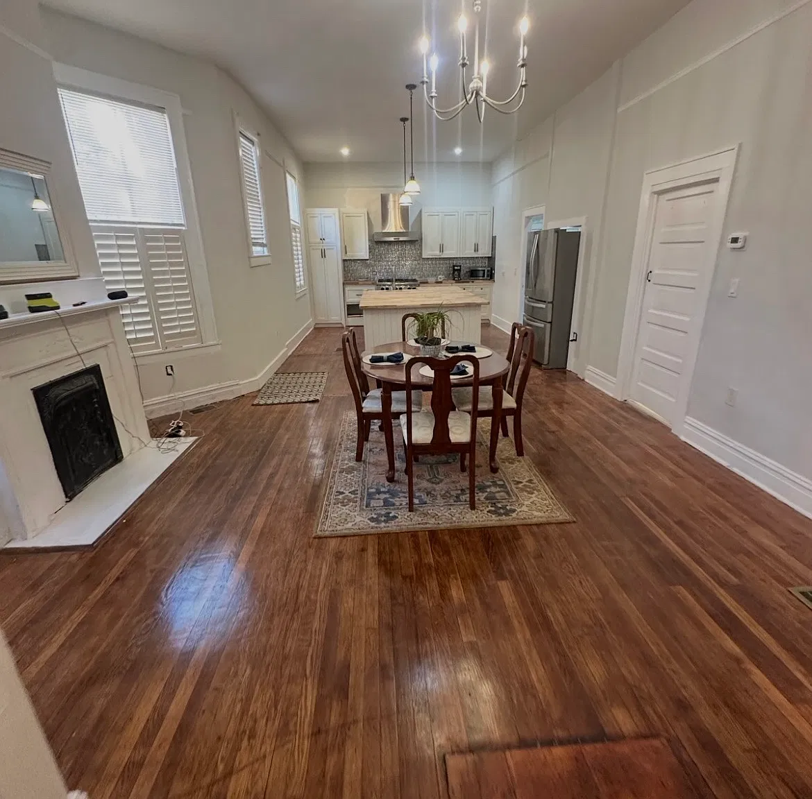 3 bed, 2210 sqft, $2,700 — Photo 4