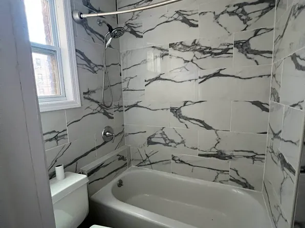 23-49 Broadway image 8 of 10