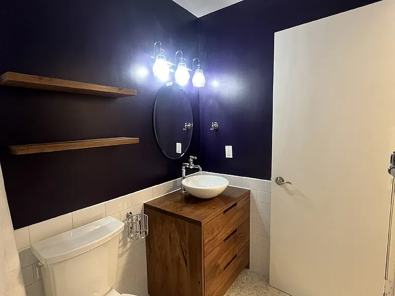 9309 Sandler Dr #5 — Photo 10