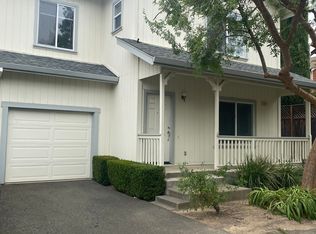 304 5th St W #B, Sonoma, CA 95476
