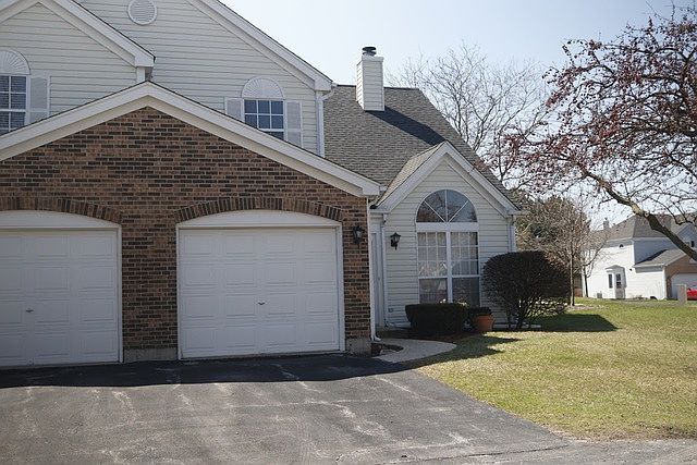 1st image of 263 Knoxbury Ct