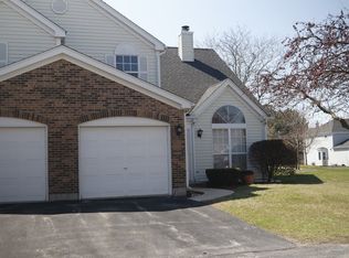 263 Knoxbury Ct, Gurnee, IL 60031