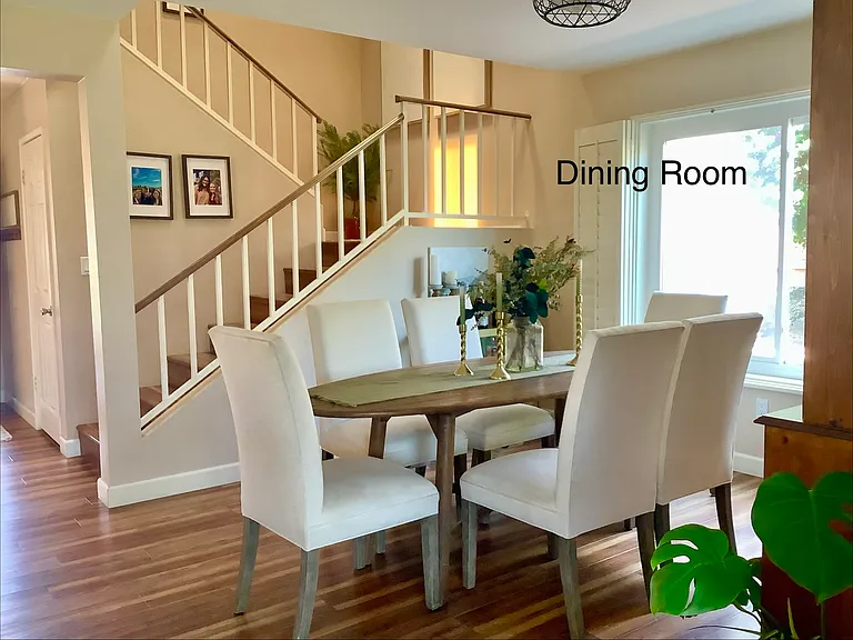 1940 Rosewood St — Photo 11
