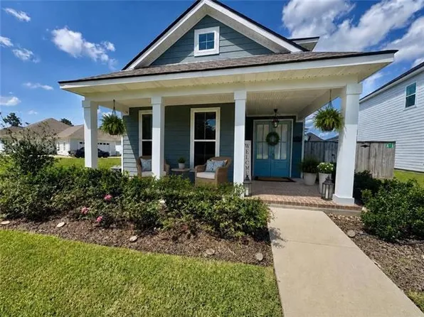 1125 River Chase Dr, Covington, LA 70433