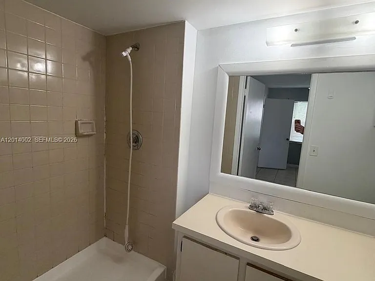 20825 NE 8th Ct #103-19 — Photo 2