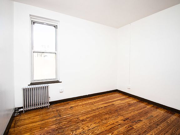 5th image of 310 Bleecker St #3
