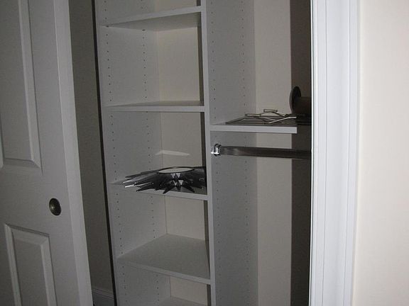3rd image of 115 S 21st St APT 001