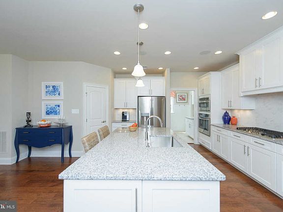 5th image of 30062 Sanctuary Dr #170