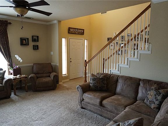 5th image of 305 Terrace Dr