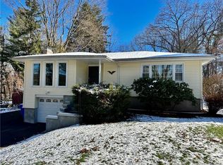 315 Dunbar Hill Rd, Hamden, CT 06514