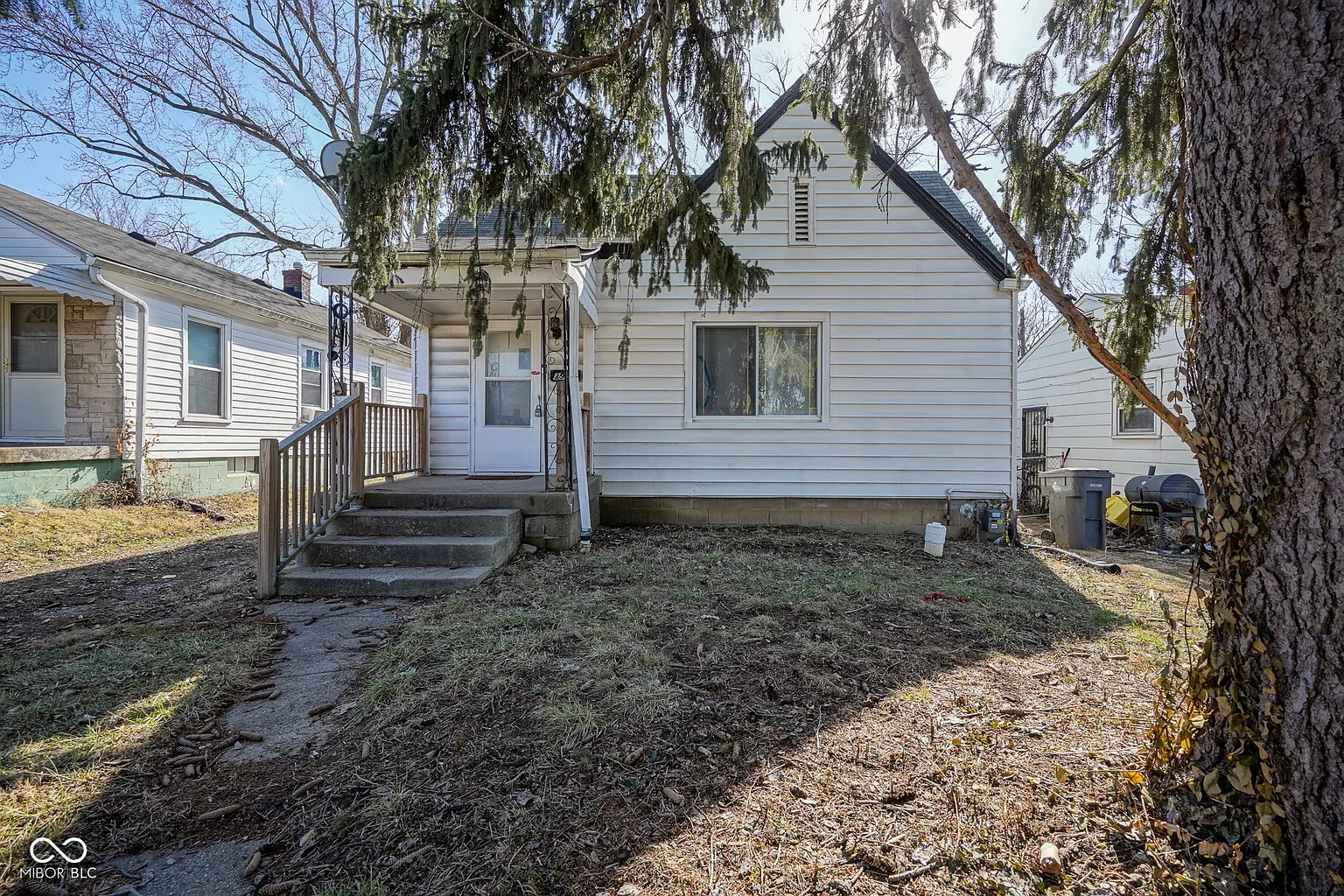 3919 E 34th St photo 1