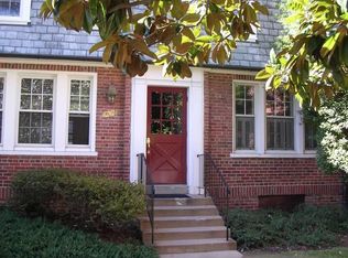 1732 N Rhodes St APT 284, Arlington, VA 22201