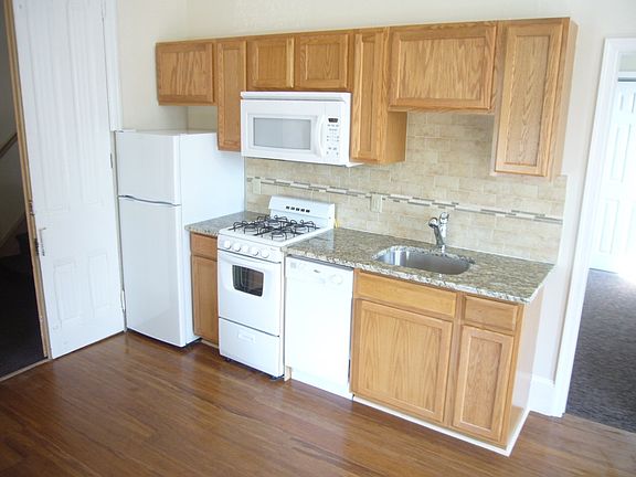 2nd image of 301 S Broad St APT 1