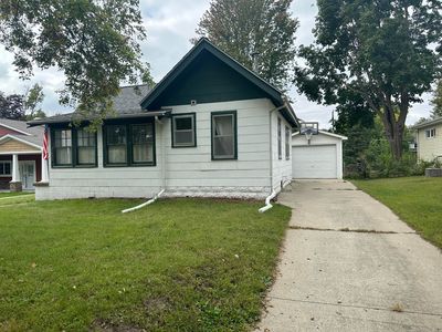 1421 Douglas Ave, Ames, IA, 50010