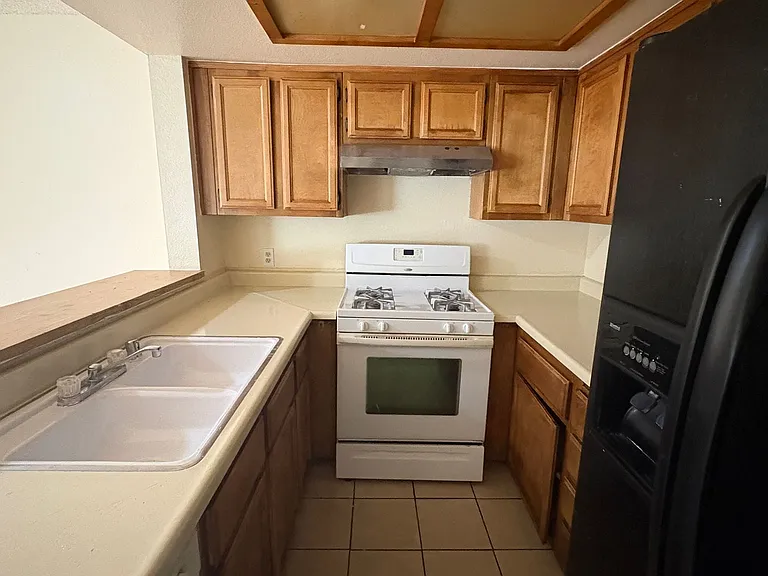 1025 N Tippecanoe Ave #232-L — Photo 4