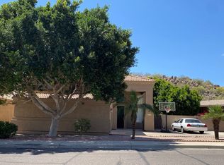 2307 E Behrend Dr, Phoenix, AZ 85024