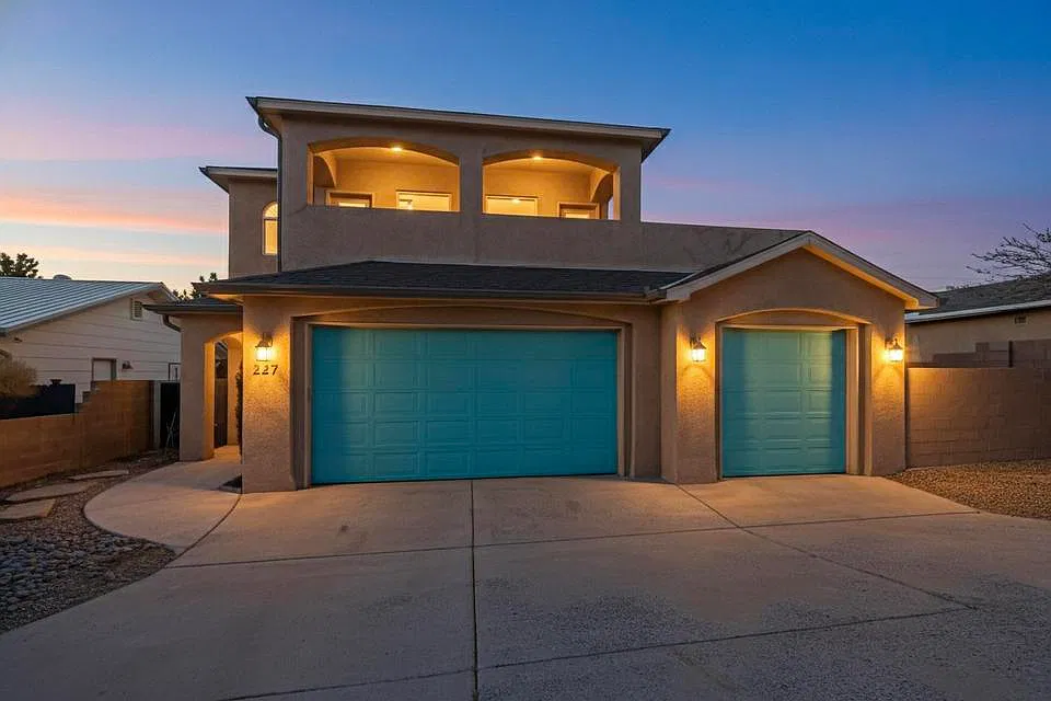 3 bed, 2.5 bath, 1975 sqft, $850 — Photo 4