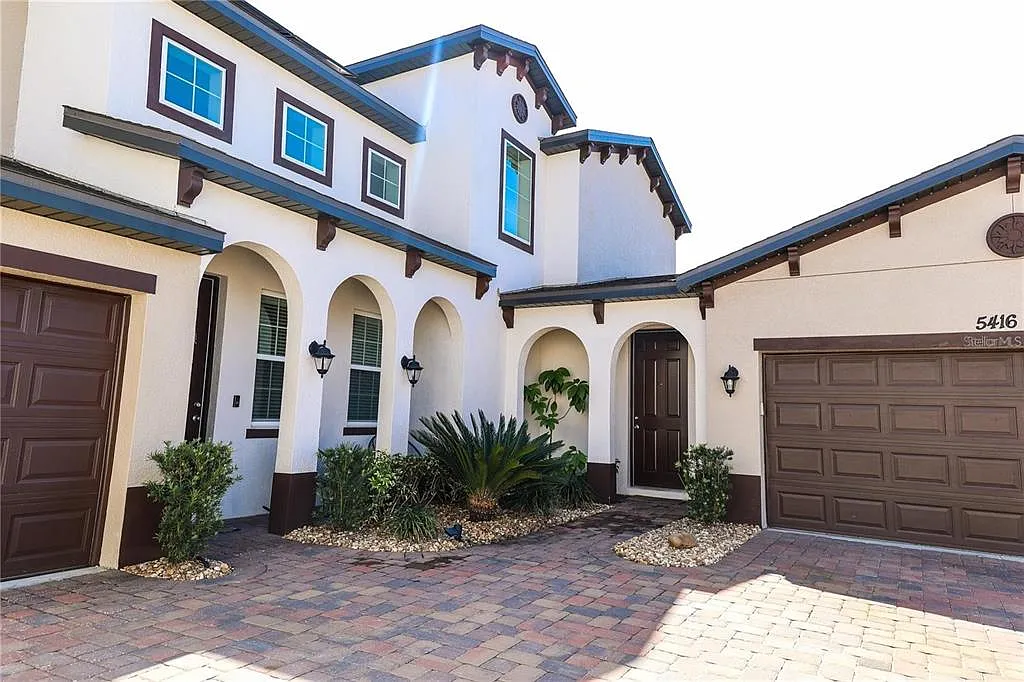 4 bed, 3.5 bath, 3063 sqft, $3,150 — Photo 2