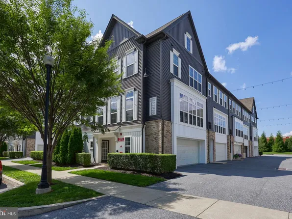 812 Mayer Pl, Lancaster, PA 17601