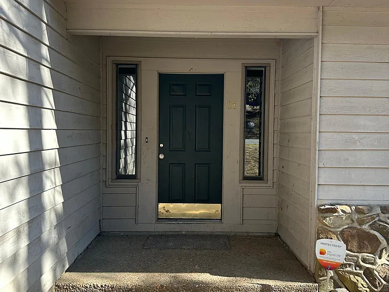 31 Vantage Dr — Photo 12