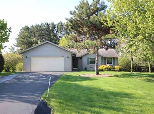 4304 Fox Run Ln, Weston, WI 54476