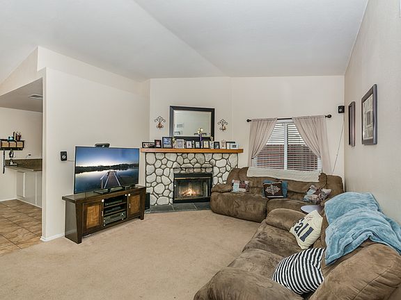 3rd image of 1450 Western Village Dr