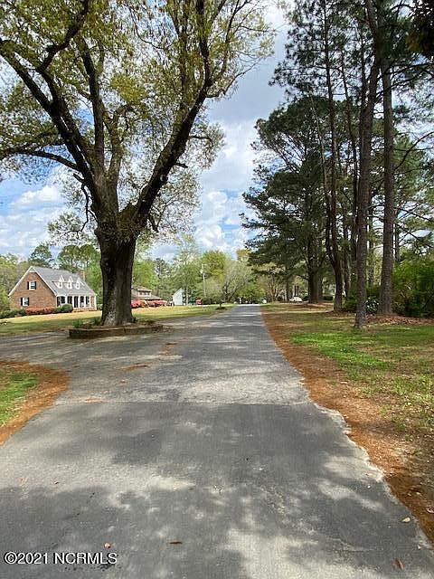 1st image of 3305 Countrywood Ln