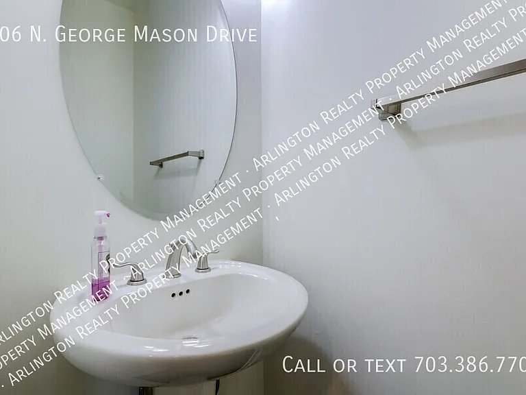 306 N George Mason Dr — Photo 26