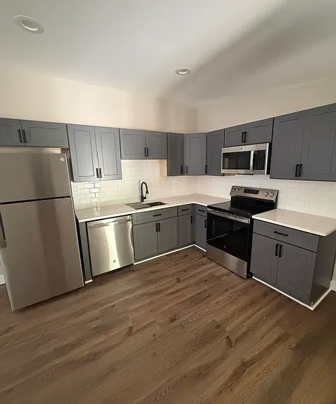 64 Wesley St #A — Photo 5