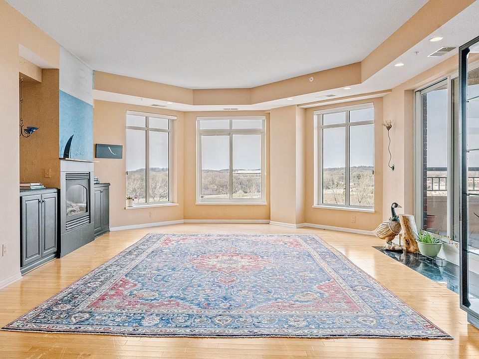 1st image of 8301 Creekside Cir APT 560
