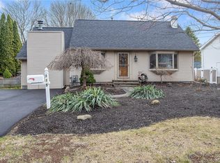 115 Gordon Pkwy, Syracuse, NY 13219