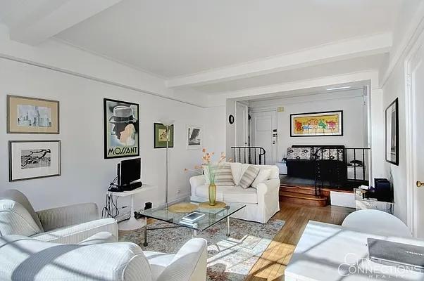 Sold by City Connections Realty | media 10